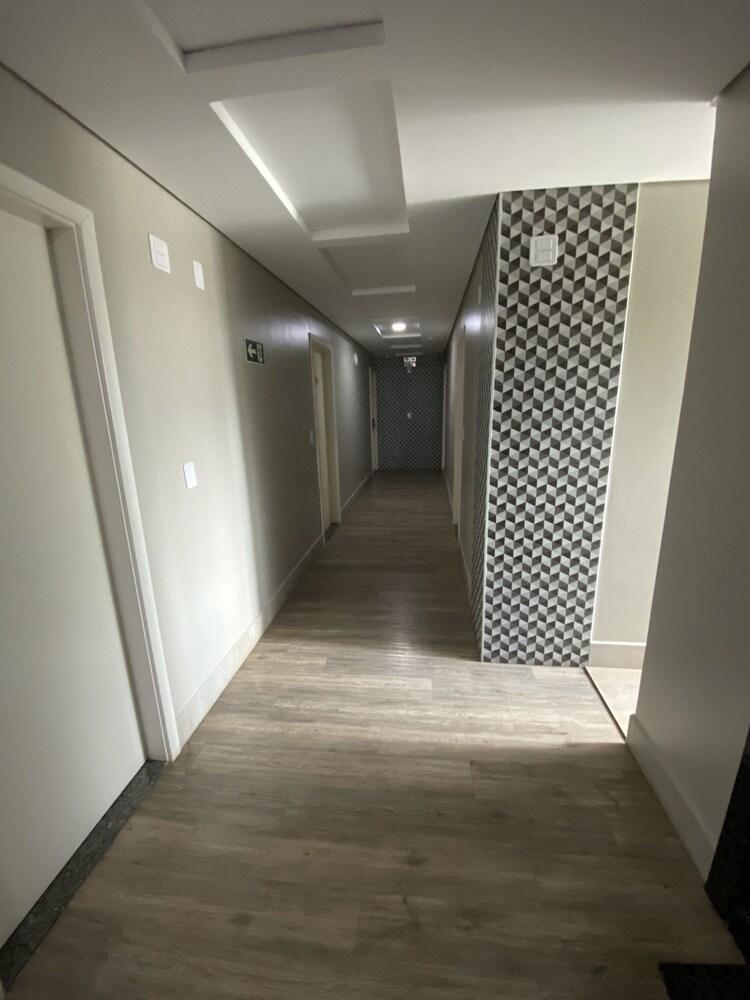 Hotel Avalon Maringa Economico Luaran gambar