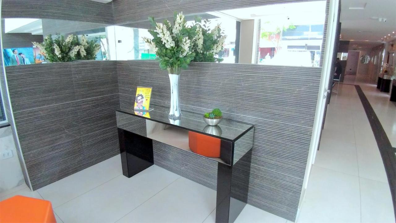 Hotel Avalon Maringa Economico Luaran gambar